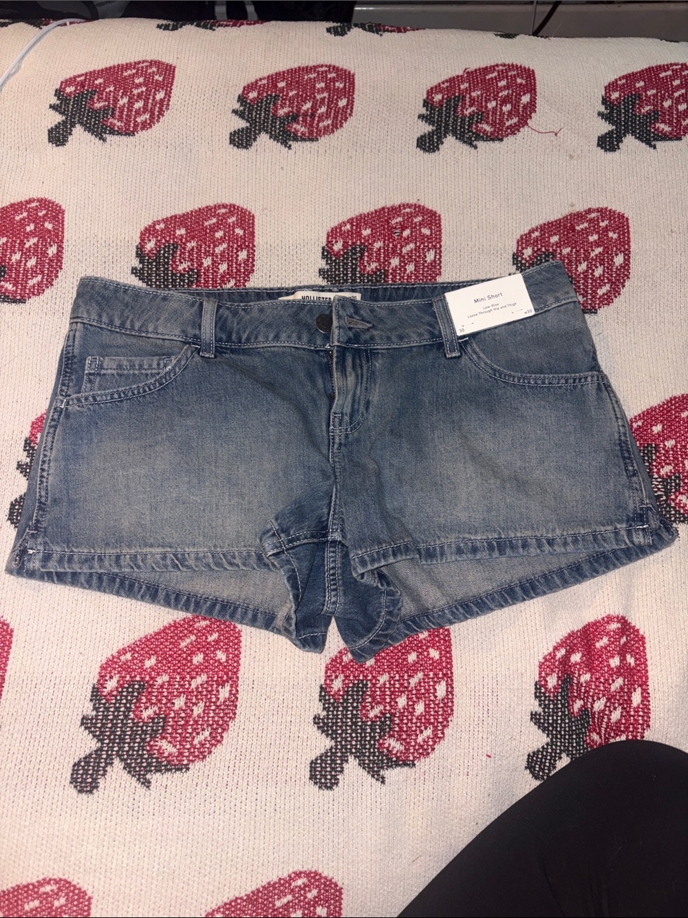 Hollister Women's Light Wash Denim Mini Shorts